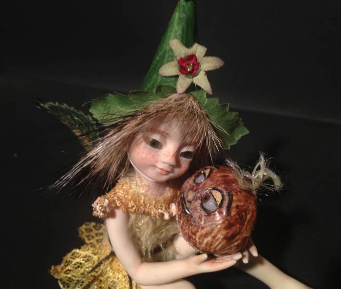 Baby Fairie Pixie Malika and the sweet Chestnut